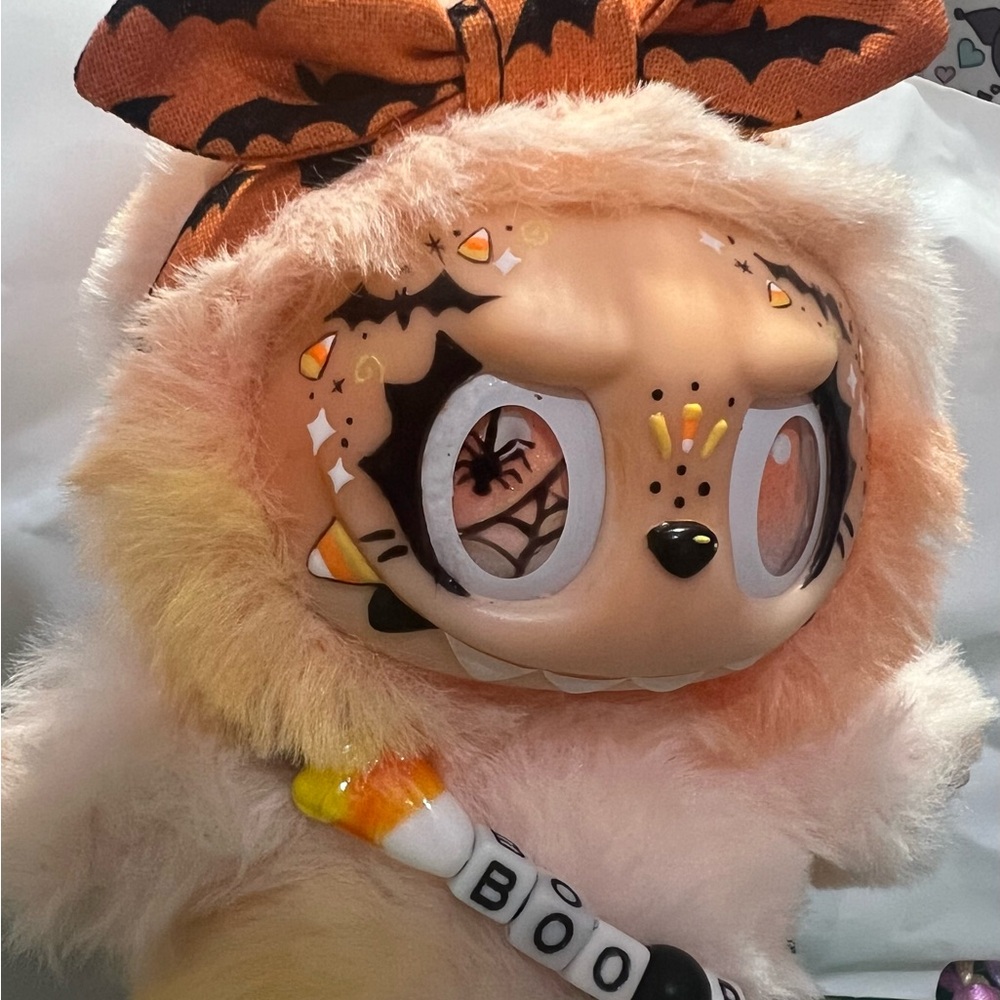 SOLD 🎃Custom LaBooBoo🎃 - Picture 7 of 8